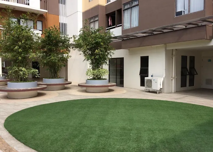 Mabolo Garden Flats - Quiet Modern Studio With Balcony Pool Jogging Trail Near Malls And It Park